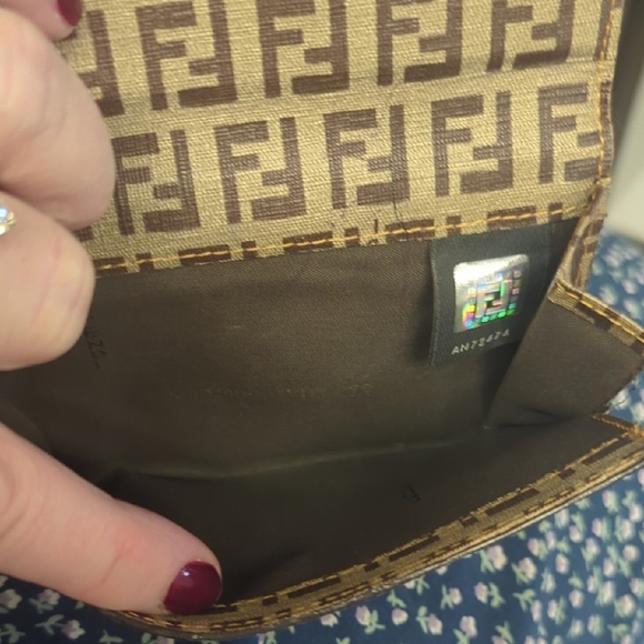Fendi Beige and Brown Logo Wallet - Picture 9 of 10